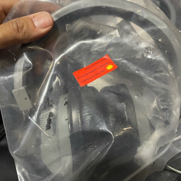 schoolmate headphones 2 pc new in original pack - Picture 5 of 8